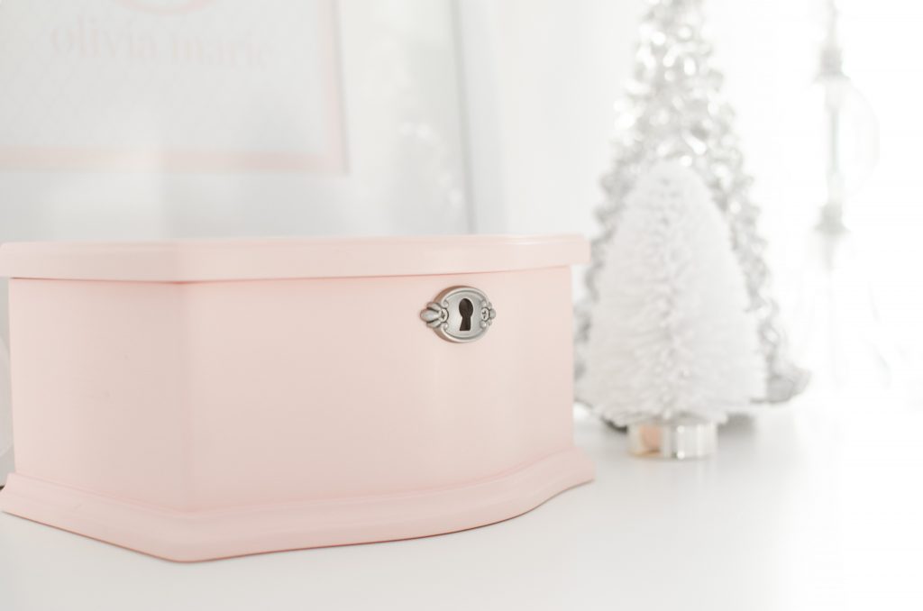 girl jewelry box pink