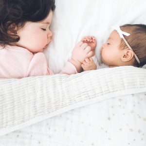 sisters-sleeping-co-sleeping